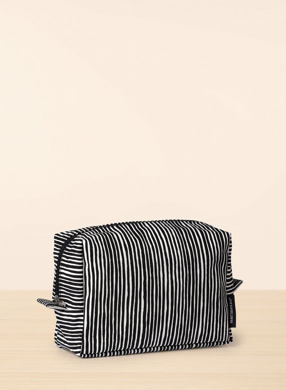 Vilja Varvunraita Cosmetic Bag