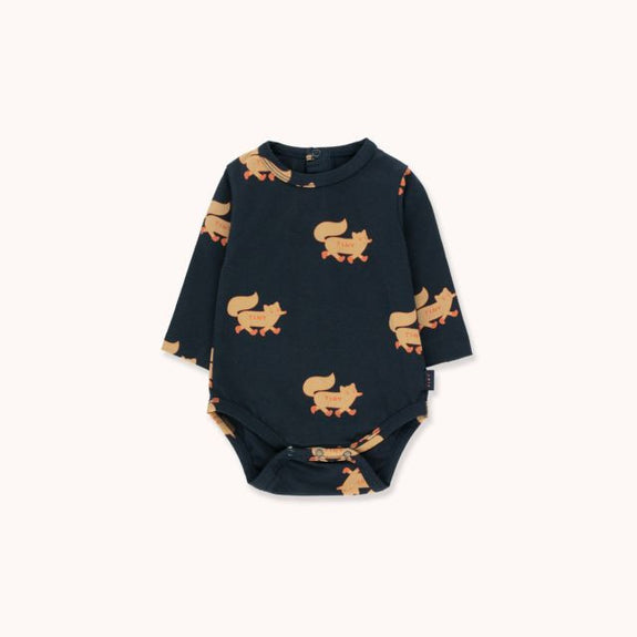 Foxes Body Navy Camel