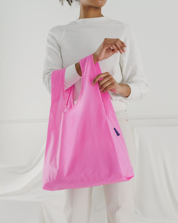 Standard Baggu Bright Pink