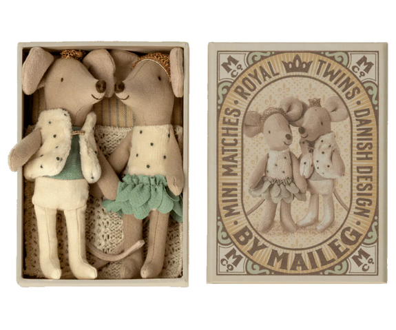 Royal Twins in Box, Little Brother and Sister