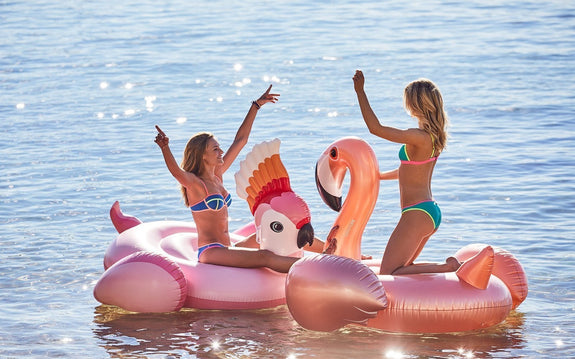 Luxe Ride-On Float Flamingo